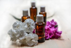 Essential Oils For Attracting Love